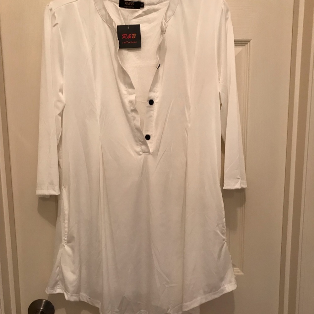 White tunic, NWT